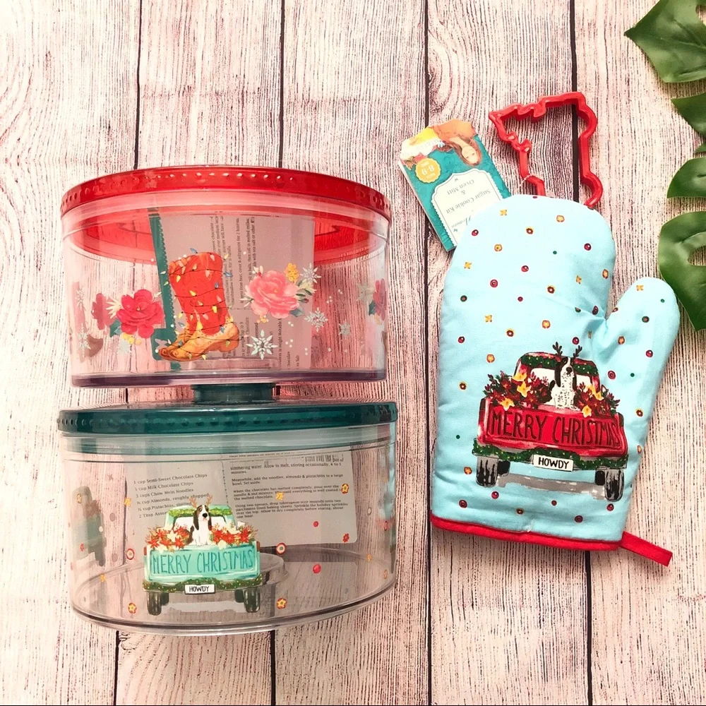 Pioneer Woman Cookie Container and Baking Mitten Set